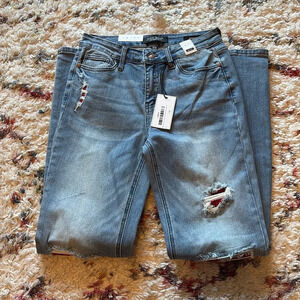 NWT Judy Blue Mid Rise Boot Cut Plaid Accent Jeans